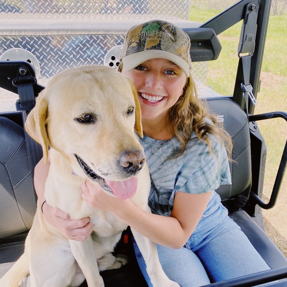 Meet your Posher, Elizabeth